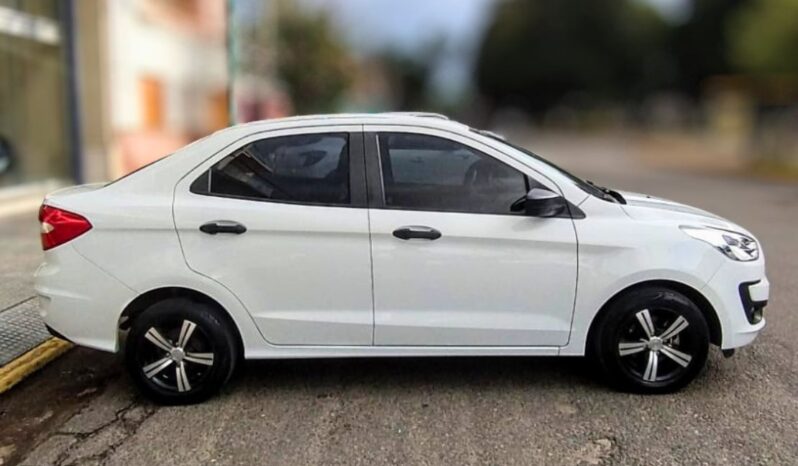 
								Ford Ka S 2019 Sedán Nafta Muy Bajo Kilometraje full									